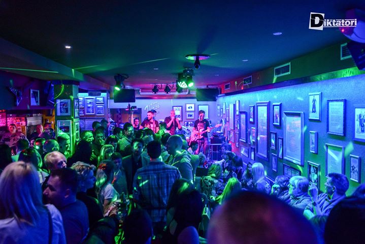 Diktatori - Caffe Versi -  Split 17.03.2017